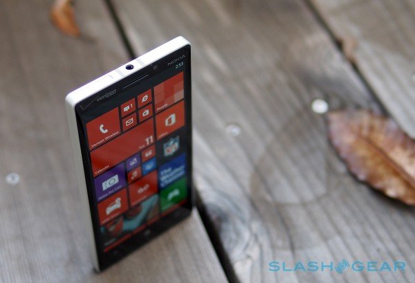 Икона стиля: смартфон Nokia Lumia Icon - изображение 2