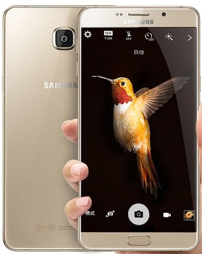 Компания Samsung показала публике модель Samsung Galaxy A9 с качественной батареей