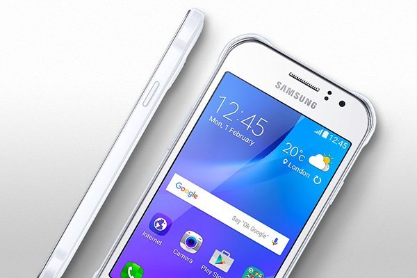 Samsung Galaxy J1 Ace Neo – бюджетный смартфон с экраном Super AMOLED