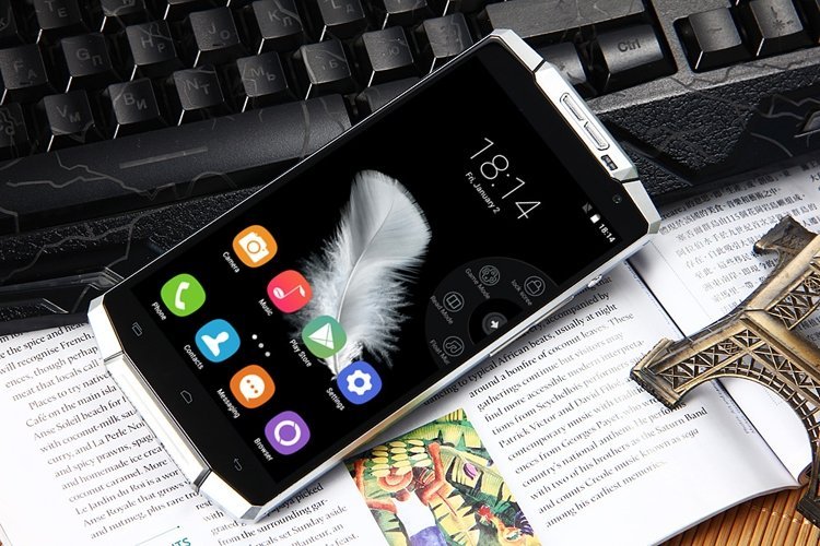 Новый смартфон Oukitel K10000 Pro с аккумулятором емкостью 10000 мА∙ч получит зарядное устройство мощностью 24 Вт