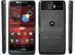 Motorola RAZR M 4G LTE lit up at the photo - изображение