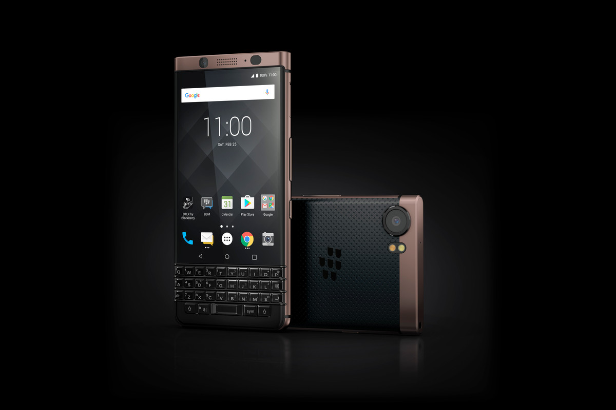 Представлен смартфон BlackBerry KEYone Bronze Edition