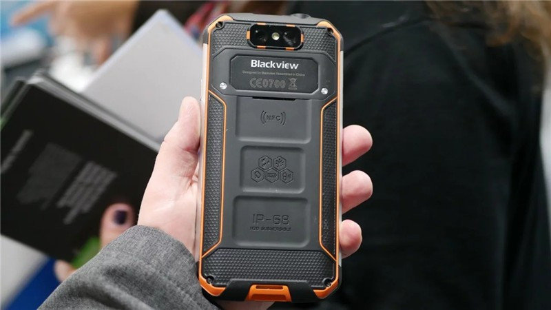 Blackview BV9500 официально доступен