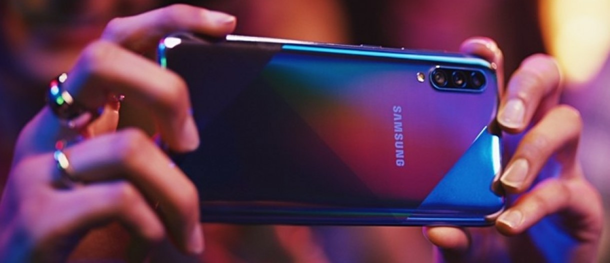 Официально представлен новый Samsung Galaxy A70s с 64-мегапиксельной камерой