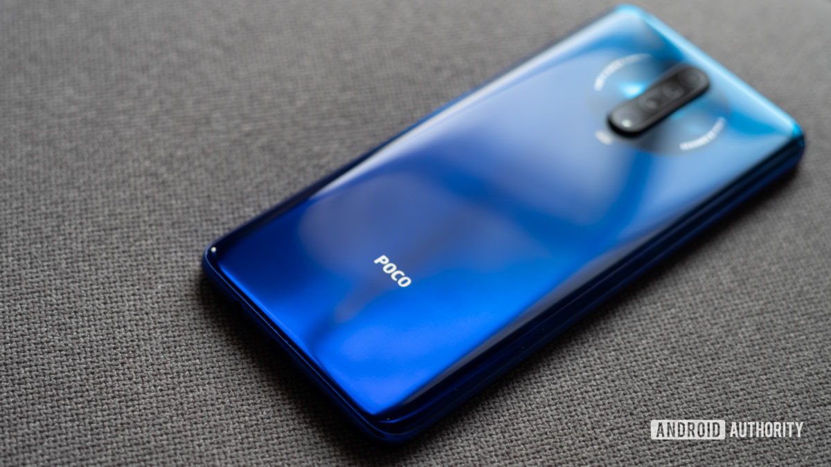 В продажи вышел новенький Xiaomi Poco F2 Pro