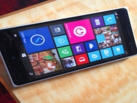 Смартфон Nokia Lumia 830 – долгожданное превью - изображение