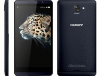 Смартфон Karbonn QuattroL55 HD с 2ГБУ ОЗУ и VR-шлемом - изображение