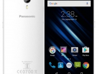 Бюджетный смартфон Panasonic P77 с HD-дисплеем - изображение