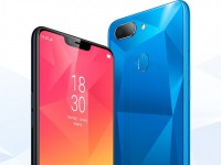 Новинка Realme 2 получила оригинальный вырез над экраном - изображение