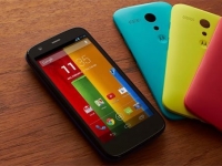 Не стыдно и промокнуть - смартфон Moto G - изображение