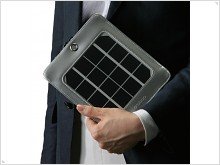 Sanyo представила портативную зарядку на солнечных батареях