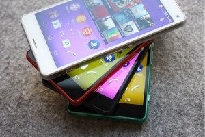 Sony Xperia Z3 Compact – смартфон в 4-х цветах - изображение