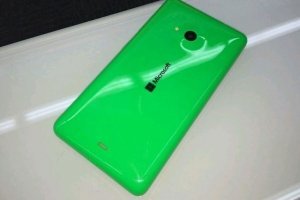 Microsoft Lumia 1330 – популярный смартфон 2-го поколения - изображение