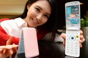 LG Ice Cream Smart – обычный смартфон в необычном оформлении - изображение