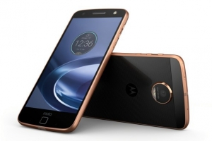 В сети появились первые снимки смартфона Moto Z2 Force - изображение