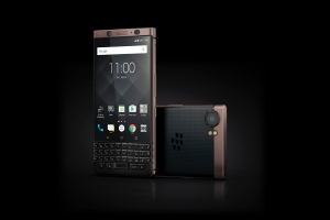 Представлен смартфон BlackBerry KEYone Bronze Edition - изображение