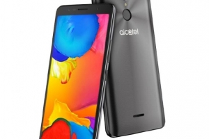 Безрамочник Alcatel 3C дебютировал на рынках Италии - изображение