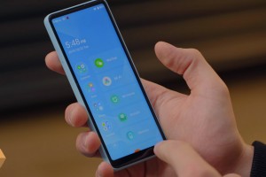 Новый смартфон Xiaomi QIN AI Assistant Pro с улучшенным железом - изображение