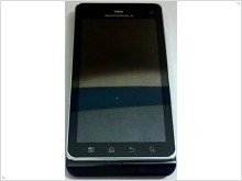  Смартфон Motorola Droid 3 на фотографиях - изображение