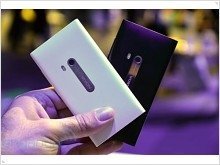  Белая Nokia N9 поступила в продажу - изображение