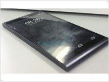 Новая порция фотографий смартфона Huawei P6-U06 - изображение