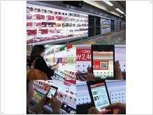  Жители Кореи покупают продукты прямо в метро с помощью QR кодов