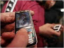 Американские подростки предпочли SMS-общение живому разговору - изображение