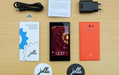 Плыви, рыбка, большая и маленькая: смартфон Jolla  - изображение