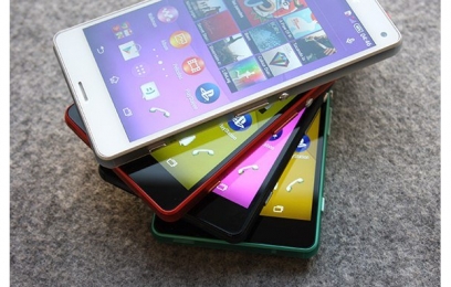 Sony Xperia Z3 Compact – смартфон в 4-х цветах - изображение