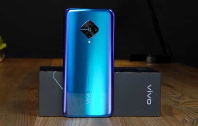 На  рынках СНГ  в продажу поступил Vivo V17 в новом цвете - изображение