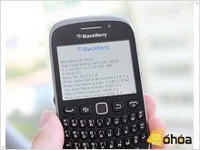 Первые фотографии смартфона BlackBerry Curve 9320