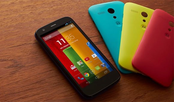 Не стыдно и промокнуть - смартфон Moto G