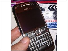 Nokia E71 готовится к выпуску у AT&T?