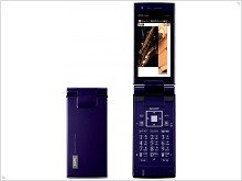 W62SH: телефон с поворотным VGA экраном, Bluetooth и FM-передатчиком