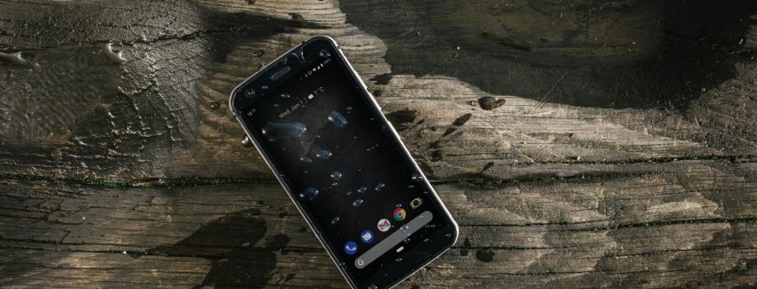 Новый защищенный смартфон Caterpillar Cat S52 - изображение