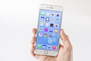 Обзор новинки от Apple: смартфон iPhone 6  - видео и фото - изображение
